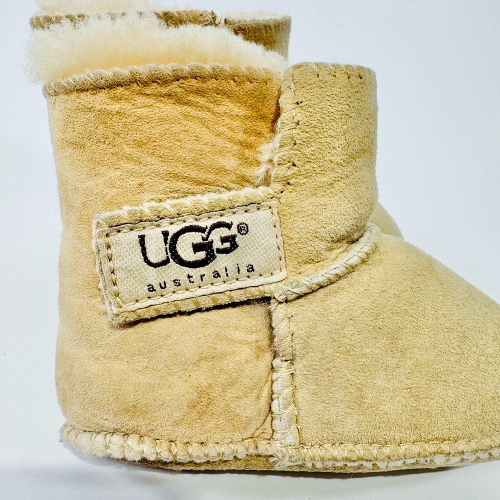 UGG Australia Baby Booties – Soft Sheepskin Comfort with Leather Upper & Outsole - Picture 7 of 14